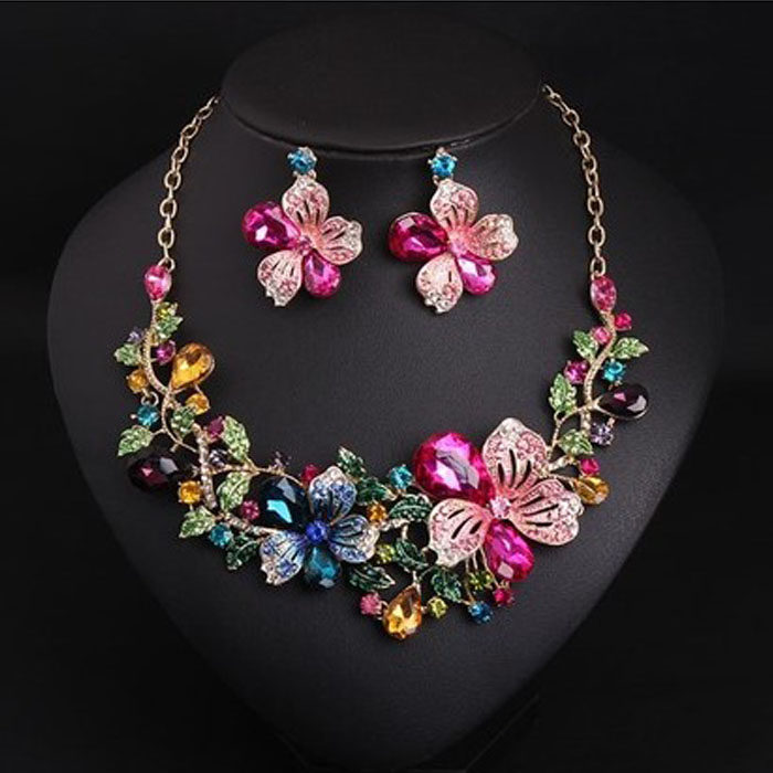 欧美彩色花朵套装耳环项链迪拜奢华礼服宴会新娘时尚女珠宝配饰品在类目 饰品/流行首饰/时尚饰品新, 项链中 - 来自Buy2taobao.com提供专业的淘宝代购服务