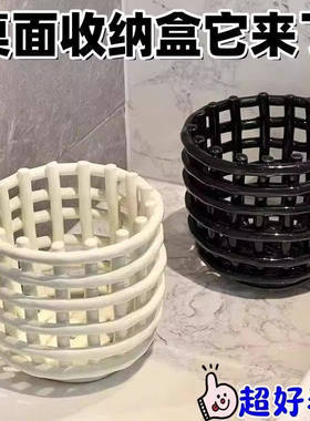 新款笔筒ins风高颜值浴室牙刷牙膏收纳杯家庭简约塑料创意收纳筒