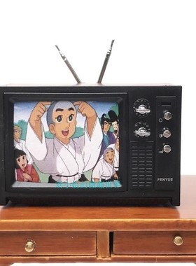 Dollhouse小布娃娃屋客厅配件 场景模型小时候复古老式仿真电视机