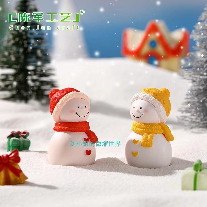 新款圣诞节老人雪人小鹿装饰品配件圣诞场景拍摄道具仿真迷你模型