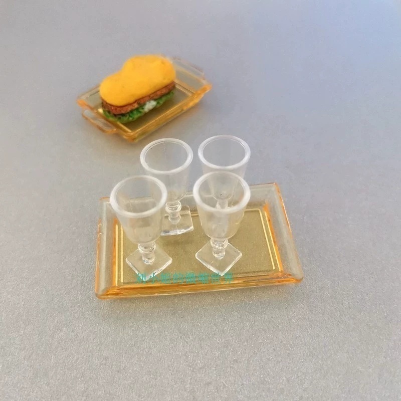 1:12娃娃屋餐具配件  生活场景模型  酒吧摆设道具  仿真迷你酒杯