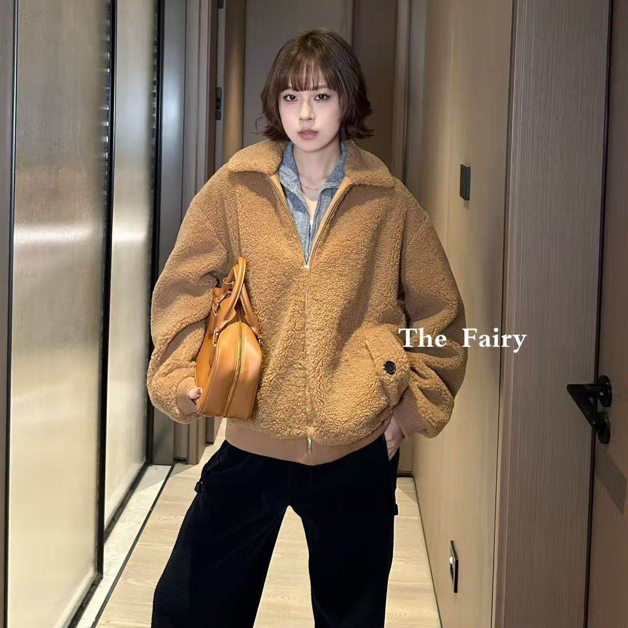 好漂亮好漂亮卡其色泰迪毛外套女2025年冬季新款短上衣宽松休闲潮