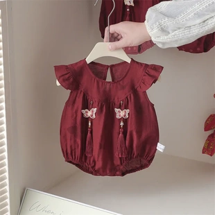 周岁抓周女宝宝红色喜庆礼服三角哈衣爬服夏装婴幼儿公主风连体衣