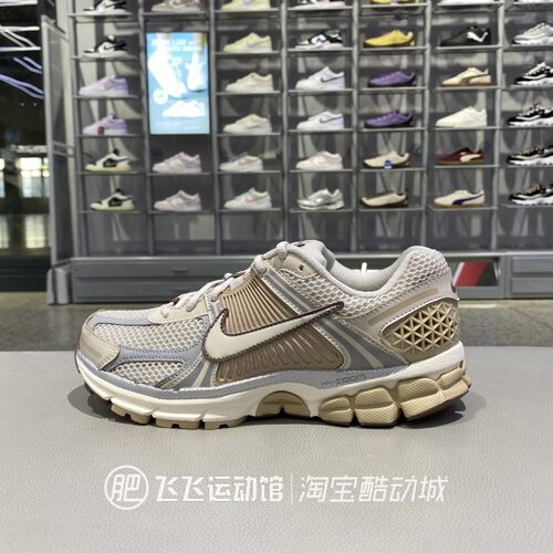 耐克休闲缓震百搭运动鞋