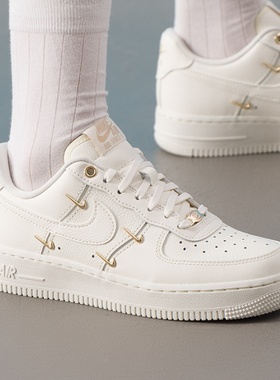 正品NIKE耐克拼接AIR FORCE空军一号AF1女运动休闲板鞋FV3654-111