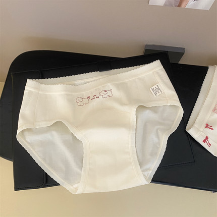 :  " 午后打瞌睡的猫 " 奶油色系新年7A抑菌加长裆三角裤中腰纯棉