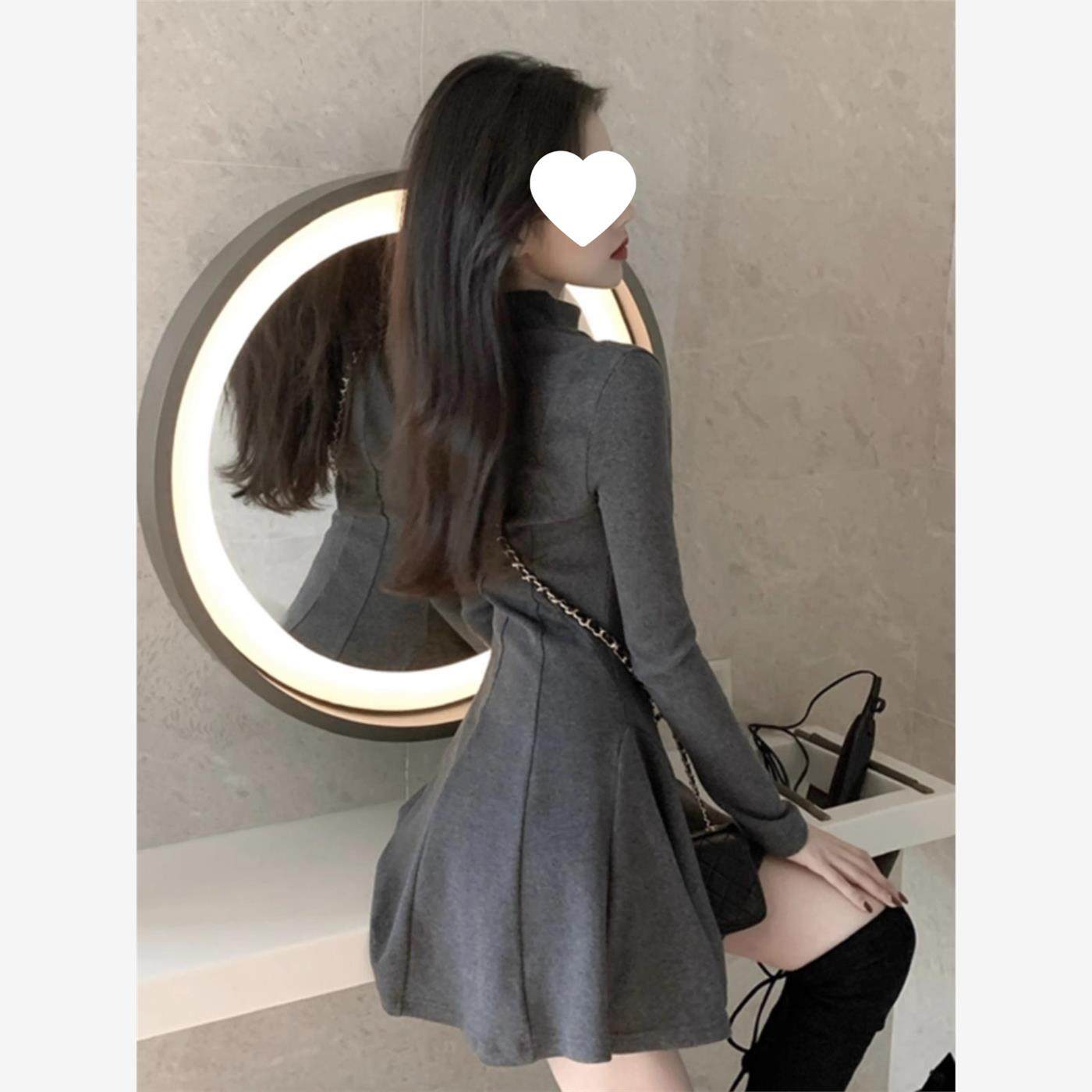 半高领收腰内搭修身一眼惊艳连衣裙a字打底裙秋冬小个子短裙子女