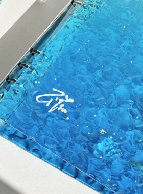 ins蓝色小鱼卡册四宫格A5活页相册亚克力梓渝3寸小卡拍立得收纳册