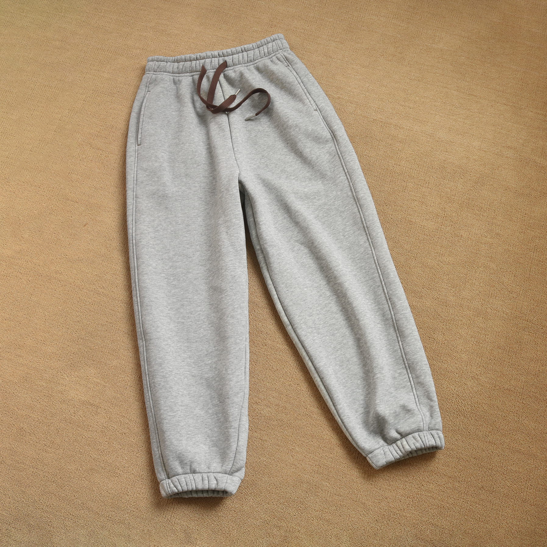 冬季加绒加厚保暖卫裤束脚长裤