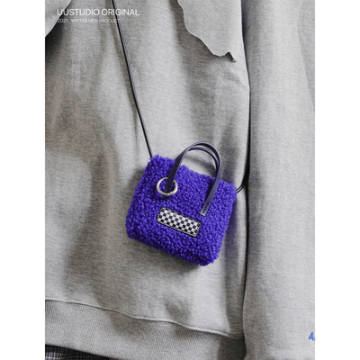 uustudio小原创棋盘格斜挎耳机包