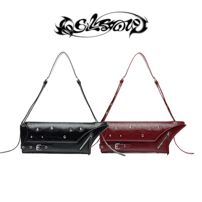 uustudio暗黑风铆钉机能腋下包