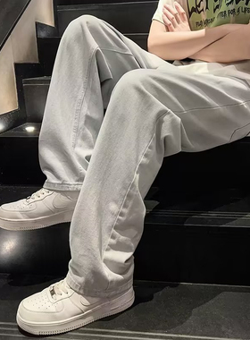港风ins复古浅蓝色牛仔裤男款春秋季潮牌宽松百搭休闲阔腿长裤子
