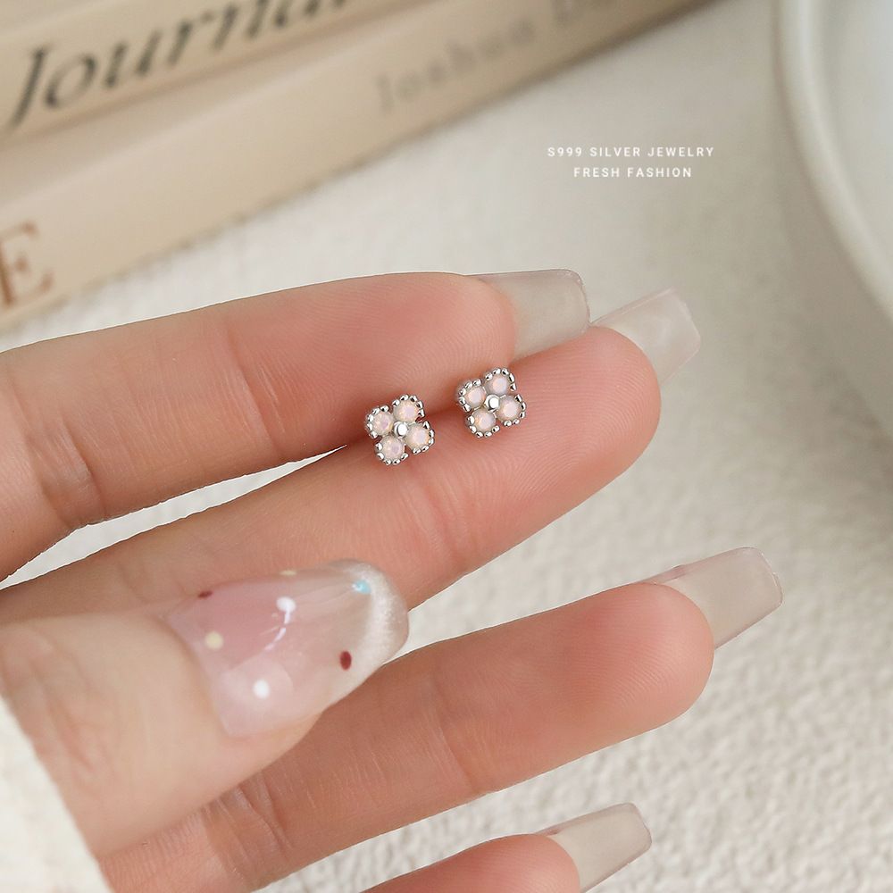 欧泊粉极光四叶草耳钉女s999纯银轻奢高级感百搭小巧精致足银耳饰