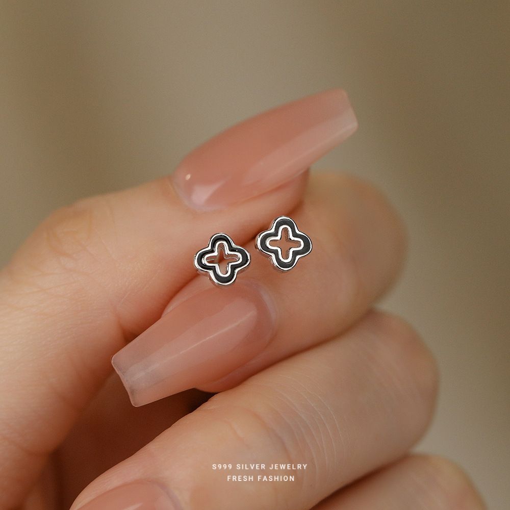 日韩轻奢百搭镂空滴胶四叶草耳钉s999纯银小众高级感精致足银耳饰