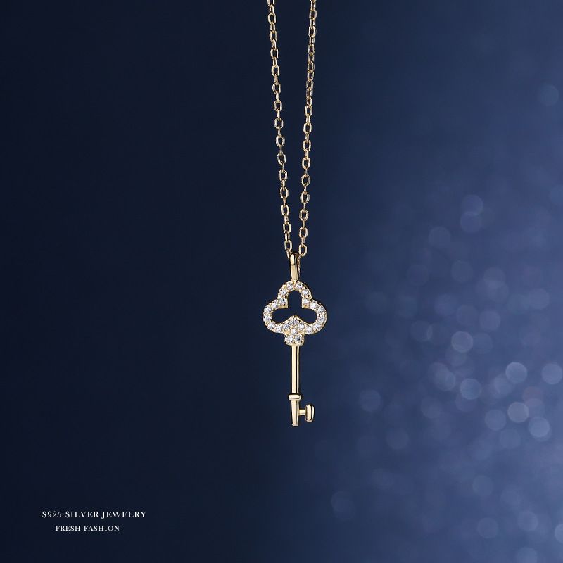 S925银小钻钥匙吊坠女轻奢法式复古气质项链简约冷淡风个性锁骨链