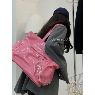 包包女2024新款 粉色小众设计大学生上课通勤大容量斜挎单肩托特包