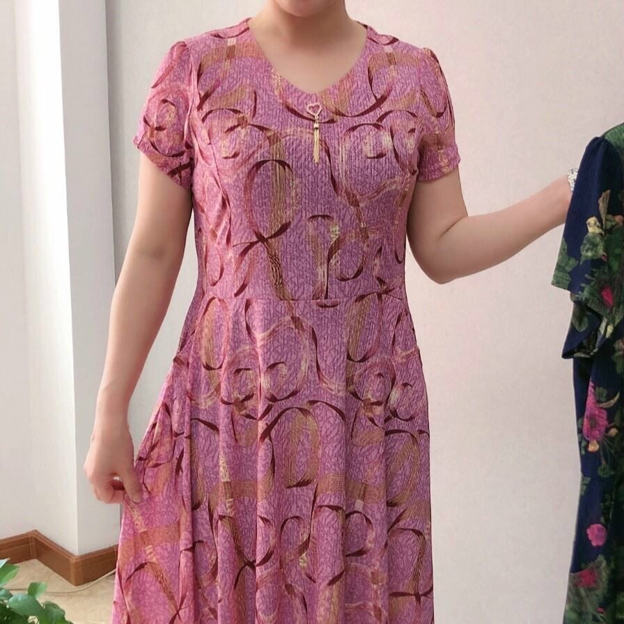 妈妈连衣裙洋气高贵大码中老年女夏季新款气质显瘦遮肚过膝花裙子