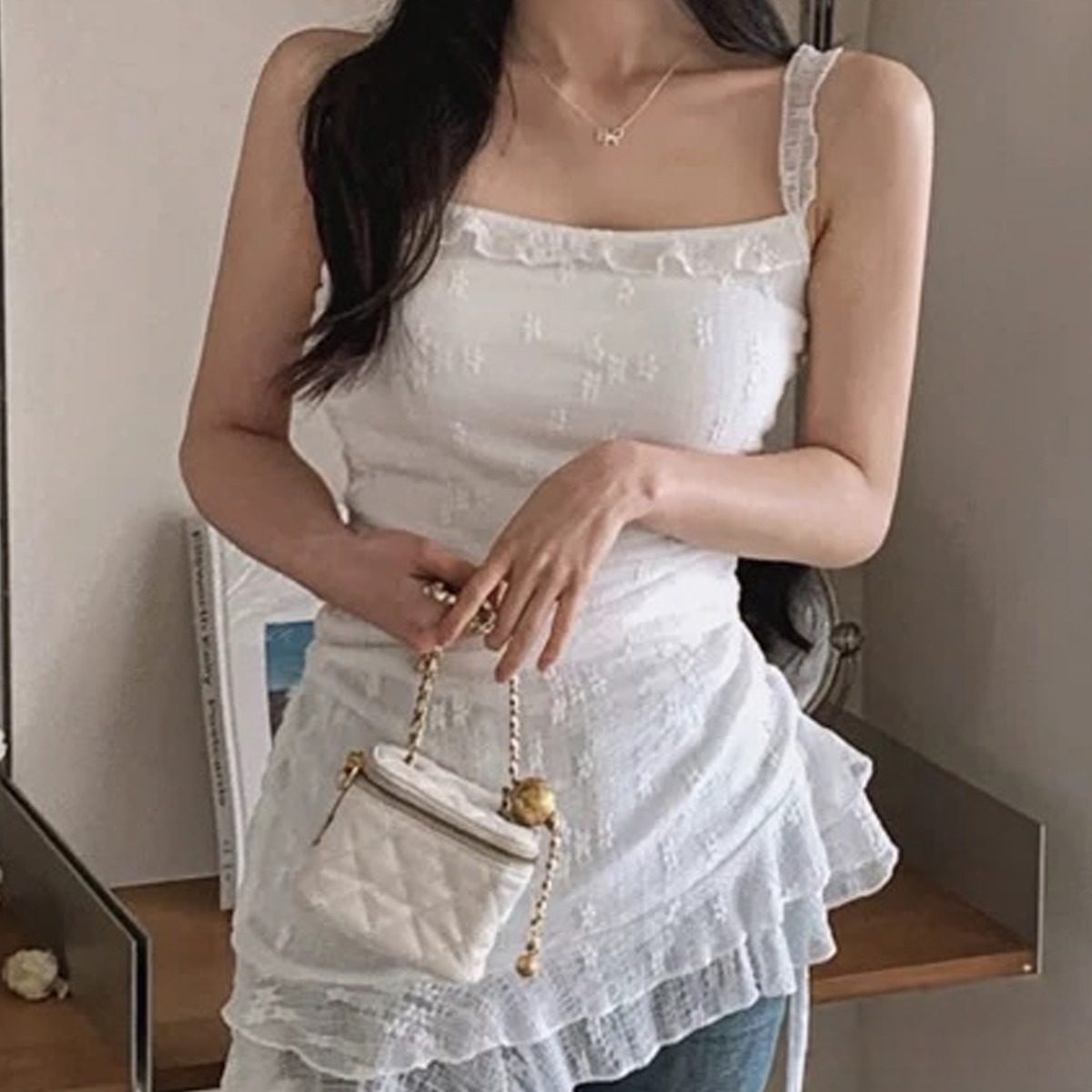 韩国东大门新品 清纯小女人纯欲飘逸荷叶边吊带连衣裙图片
