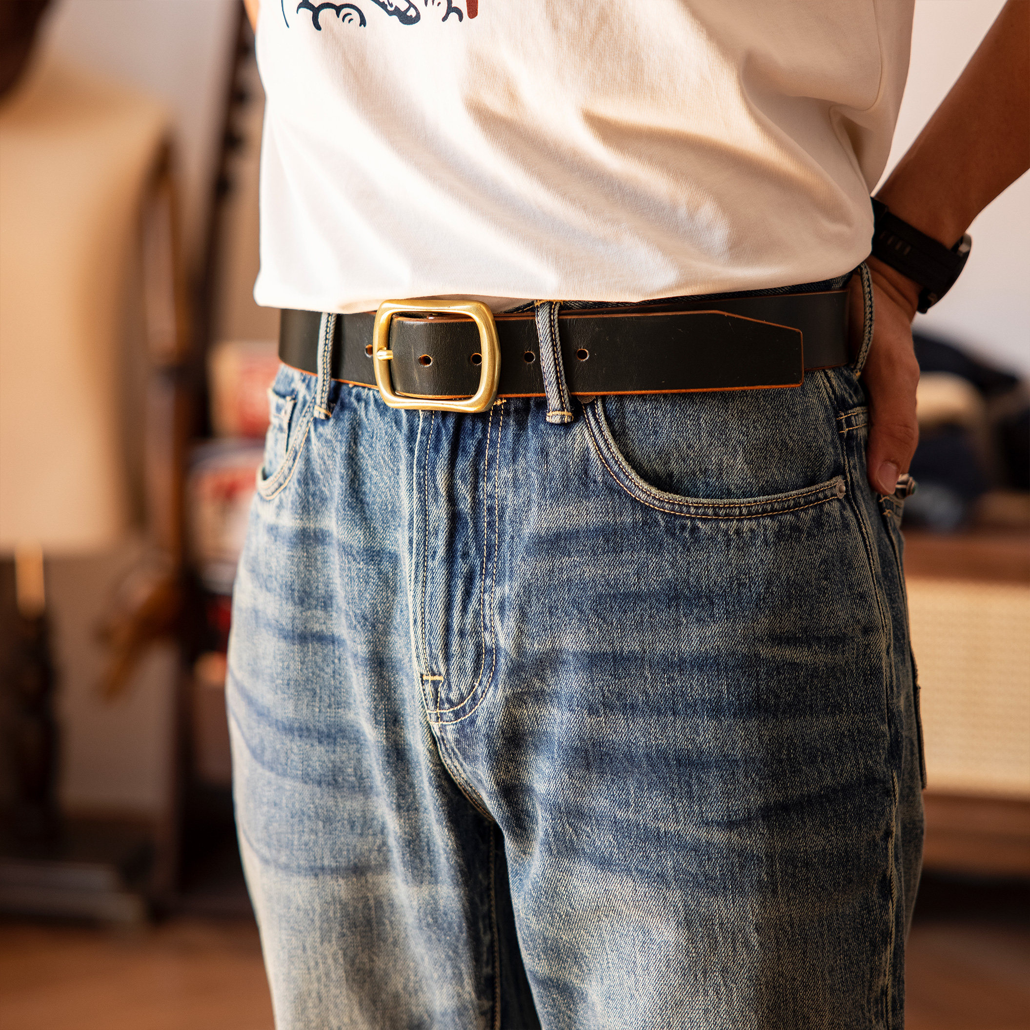 红风拉链长裤洗水牛仔裤