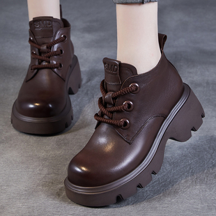 头层牛皮女靴英伦风真皮马丁靴加绒秋冬厚底系带短靴棕色圆头靴子