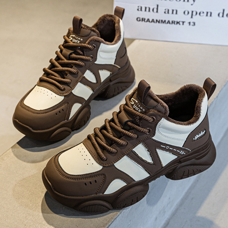 真皮大码女鞋棉鞋41-43加绒厚底老爹鞋轻便防滑休闲运动鞋高帮鞋