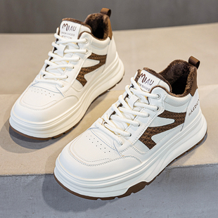 真皮大码女鞋41-43厚底加绒小白鞋高帮棉鞋休闲软底百搭圆头短靴