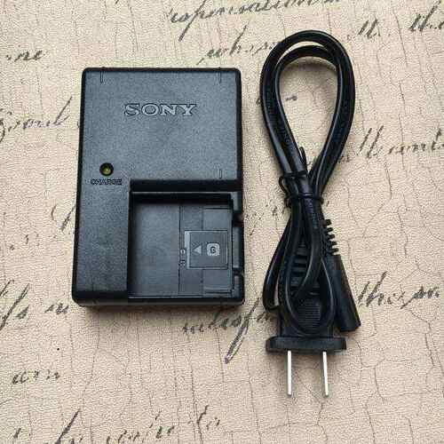 索尼DSCW40 W55 W60 W70 W80 W200 H70H50相机电池NPBG1充电器