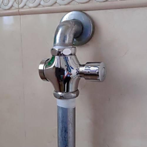 厕所冲水阀手按式蹲便器冲洗阀延时卫生间水阀开关配件按压式开关