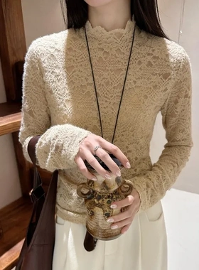 DIGM | 2025秋冬简约复古优雅蕾丝绣花弹力针织衫打底衫女A09515