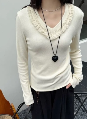 DIGM | 2025秋冬极简流苏花边V领打底衫长袖T恤针织衫女A09378