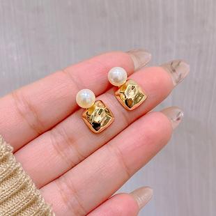 天然淡水珍珠耳钉女简约几何方形s925银针高级感轻奢耳环小众耳饰