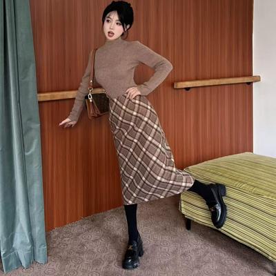自在小个子复古英伦风驼色格纹中长款直筒毛呢半身裙秋冬内搭裙子