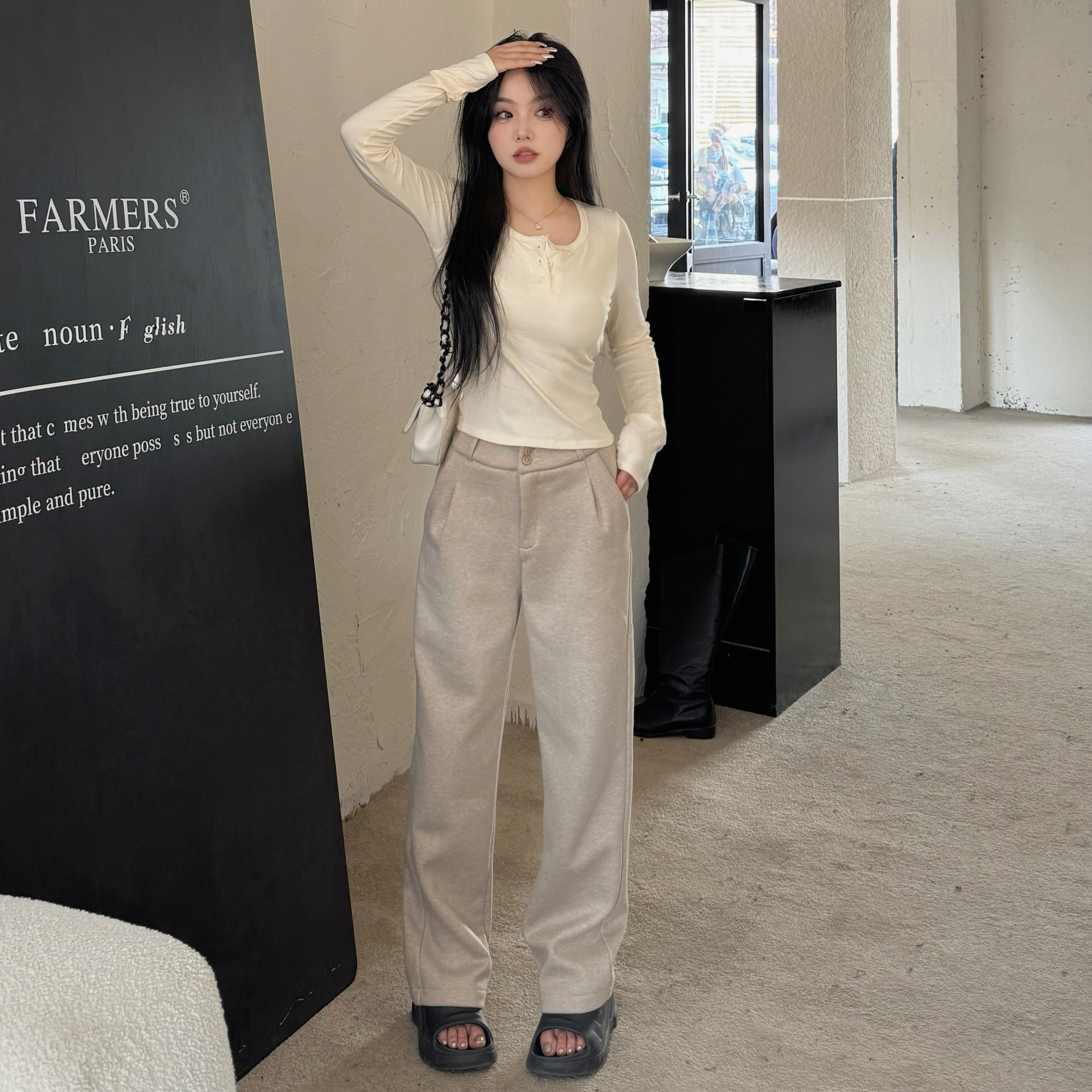 高腰直筒斜纹加绒毛呢阔腿裤