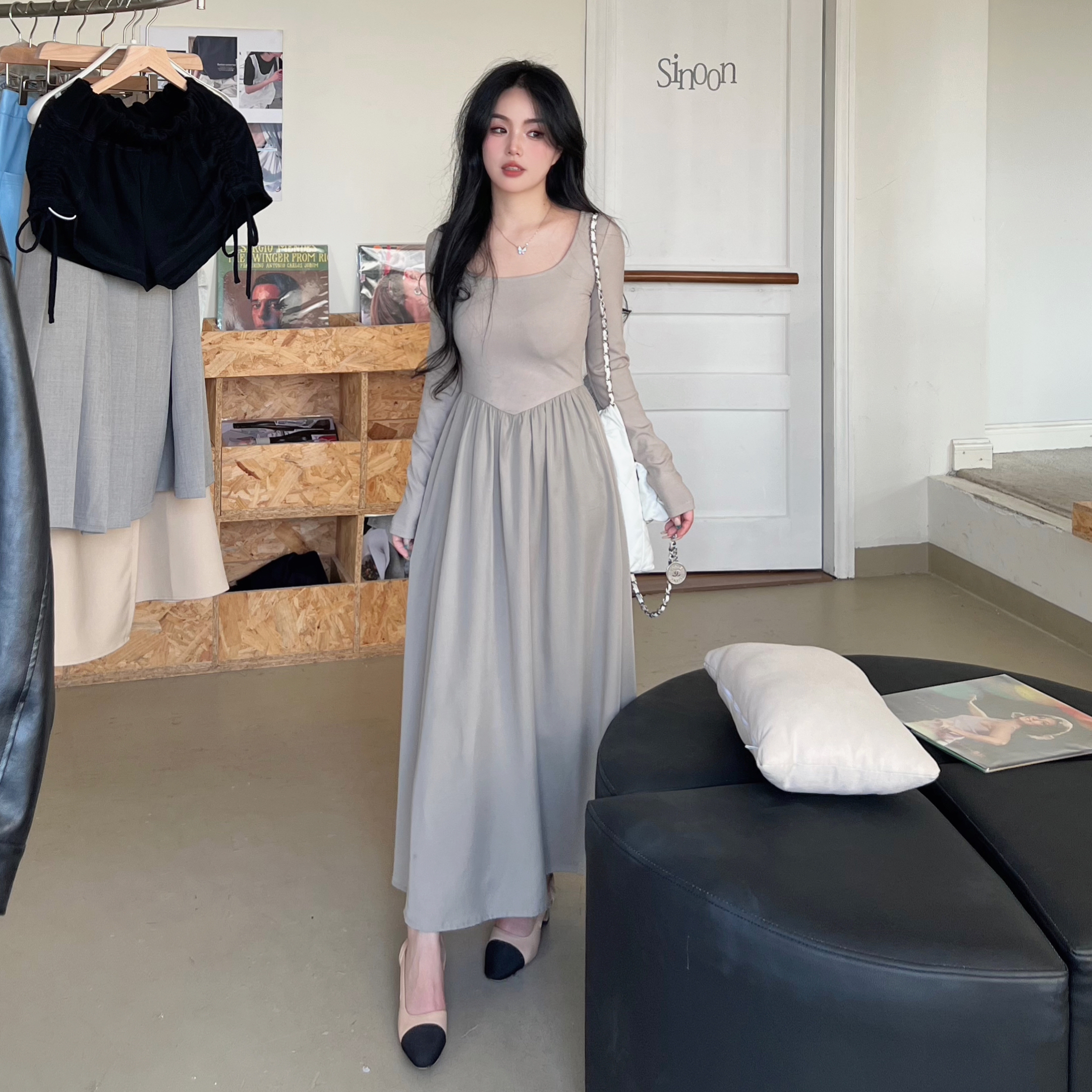 法式燕麦方领拼接连衣裙