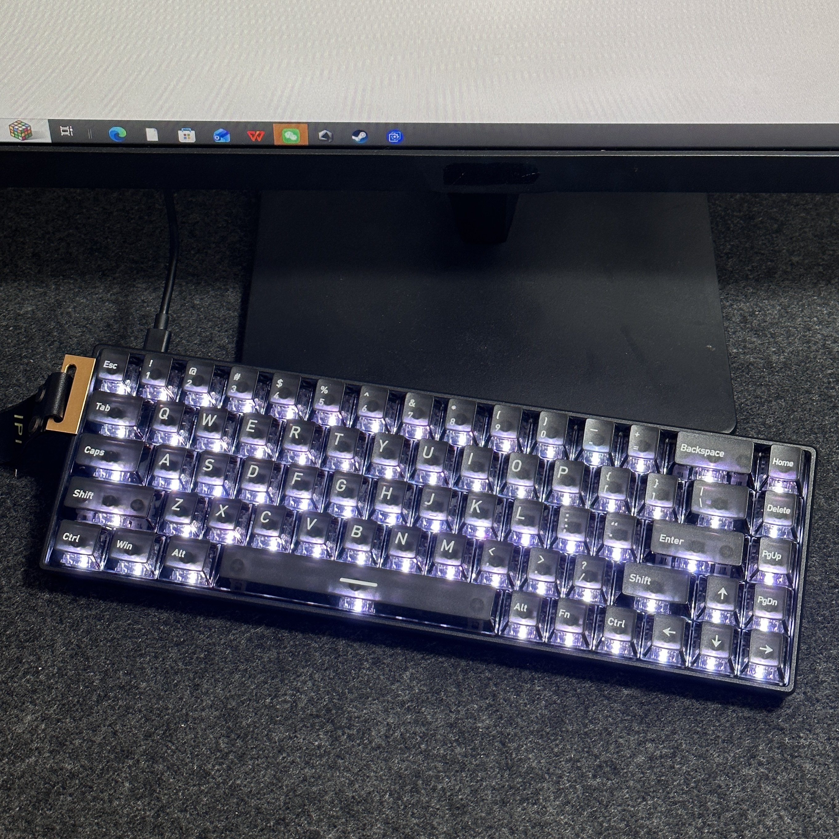 黑色顶面雾透键帽PC透光原厂高度UV适配美加狮小蜜蜂迈从磁轴机械,电脑硬件/显示器/电脑周边,键帽,淘宝优惠券,粉丝福利购,淘宝优惠卷