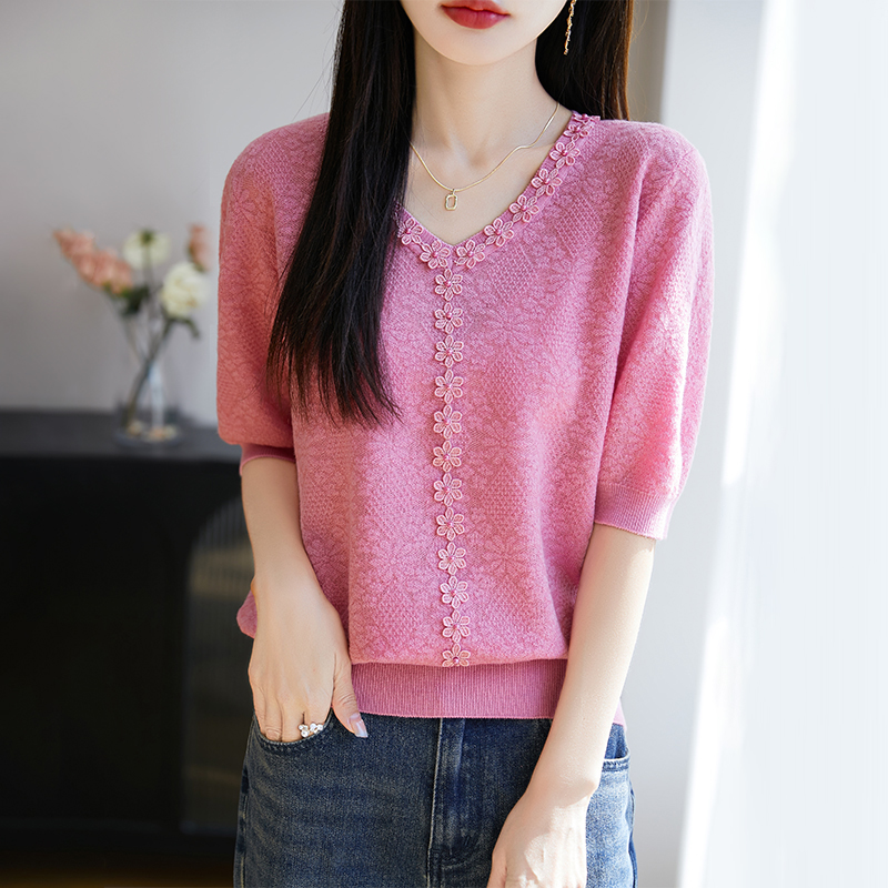 v领针织女短袖夏季新款桑蚕丝钉珠小花t恤宽松薄款羊毛衫打底上衣