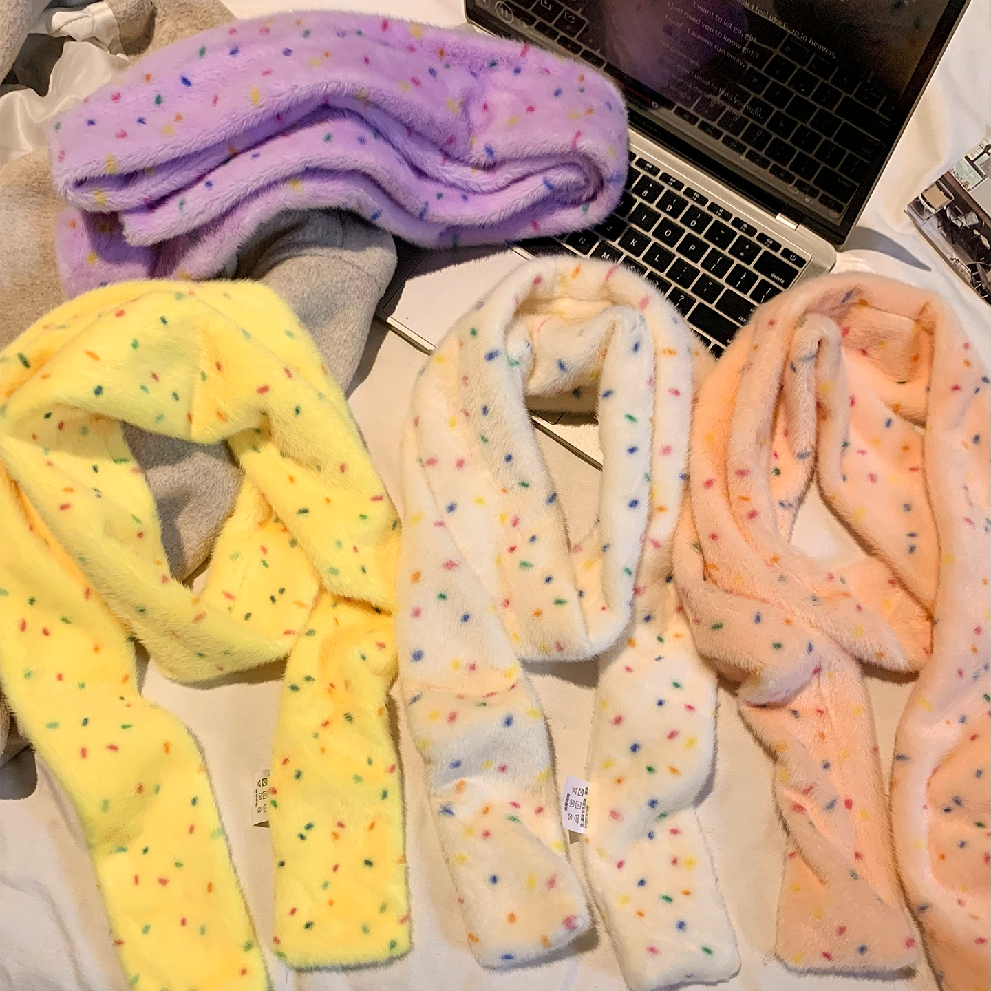 韩版彩色糖豆毛绒细窄长款围巾