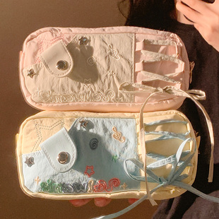 韩系奶呼呼笔袋女生高颜值ins风学生大容量文具铅笔盒小众不撞款