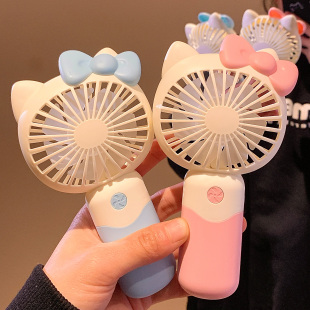 可爱手持小风扇便携静音迷你桌面可立usb充电扇2026新款 学生宿舍