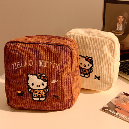 可爱hellokitty化妆包女便携小号护肤品口红证件收纳包钱包高颜值