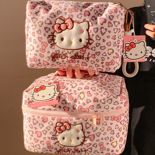可爱豹纹helloKitty化妆包女便携