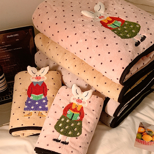 可爱小猪加厚浴巾女吸水速干洗澡加大毛巾珊瑚绒可穿裹巾2025新款