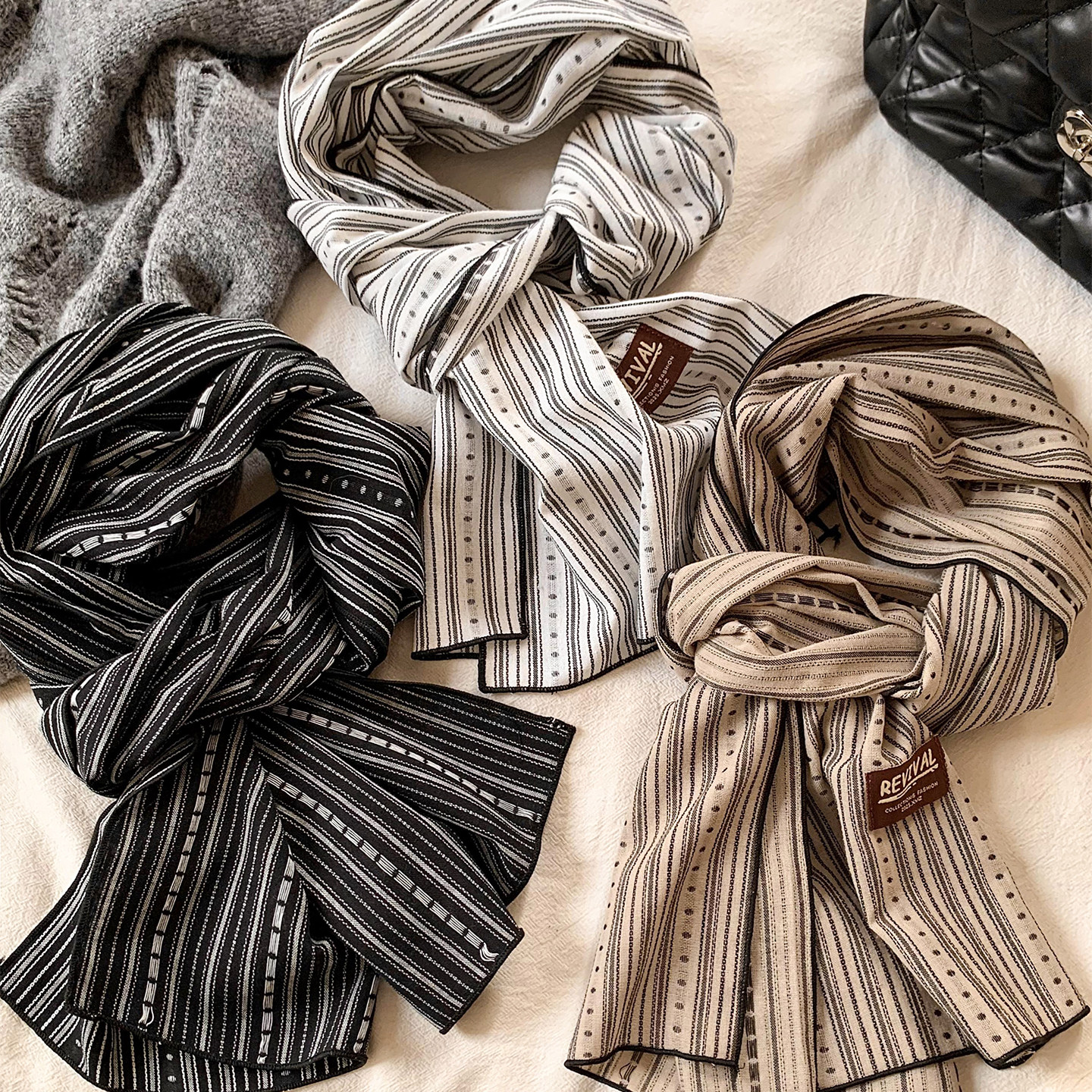 复古条纹围巾女系脖高级感长条配饰丝巾围脖百搭披肩领巾2026新款,服饰配件/皮带/帽子/围巾,围巾/丝巾/披肩,淘宝优惠券,粉丝福利购,淘宝优惠卷