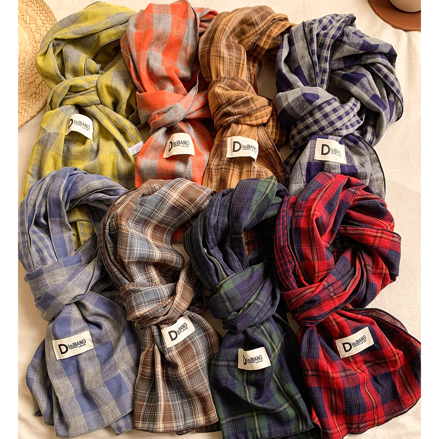 复古文艺格子围巾女春秋系脖高级感护颈百搭披肩长条丝巾2026新款