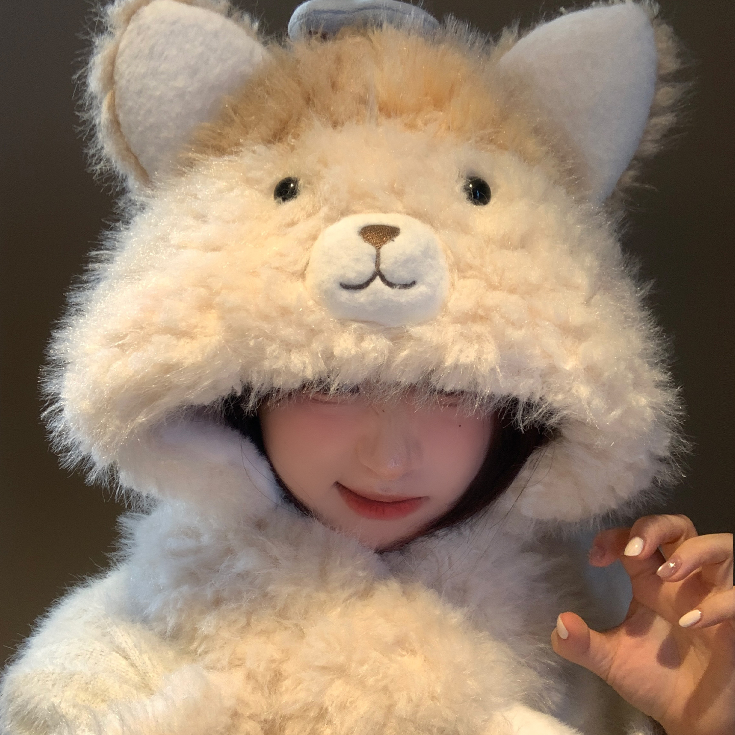 可爱小鱼猫咪毛绒帽子围巾一体