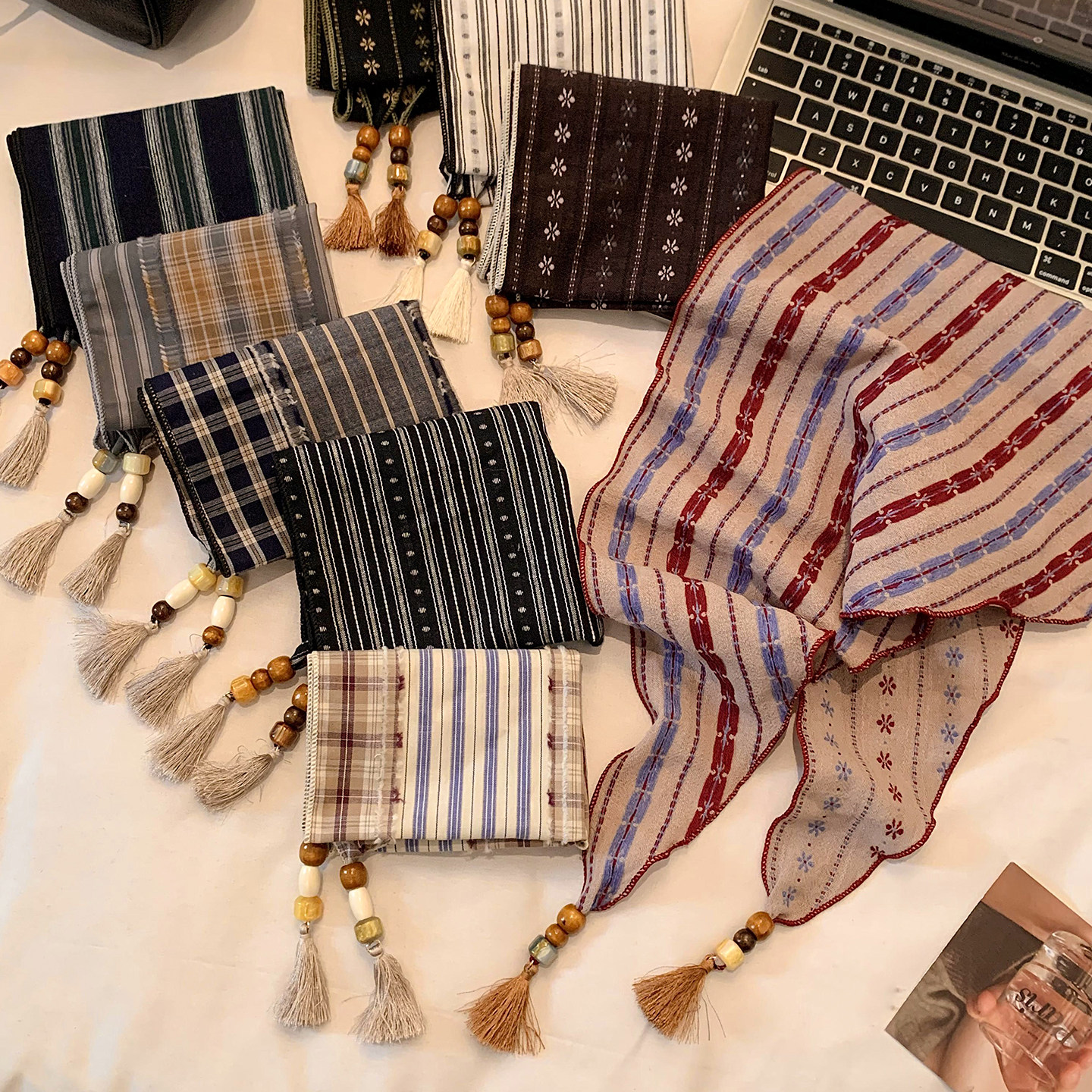 复古吊坠丝巾女春夏文艺2026新款系脖高级感三角巾围巾飘带包头巾,服饰配件/皮带/帽子/围巾,围巾/丝巾/披肩,淘宝优惠券,粉丝福利购,淘宝优惠卷