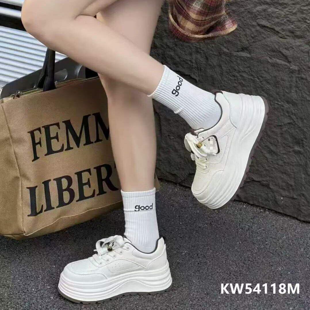 KFT脚王厚底小白鞋女2025时尚休闲鞋