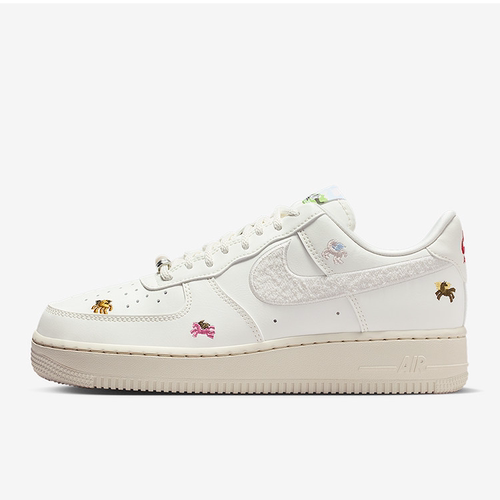 NIKE/耐克男女同款AIR FORCE 1空军一号运动休闲板鞋IQ1143-100