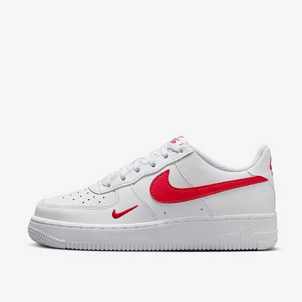 NIKE/耐克女鞋Force 1 LV8 新款空军一号运动休闲板鞋FV7020-101