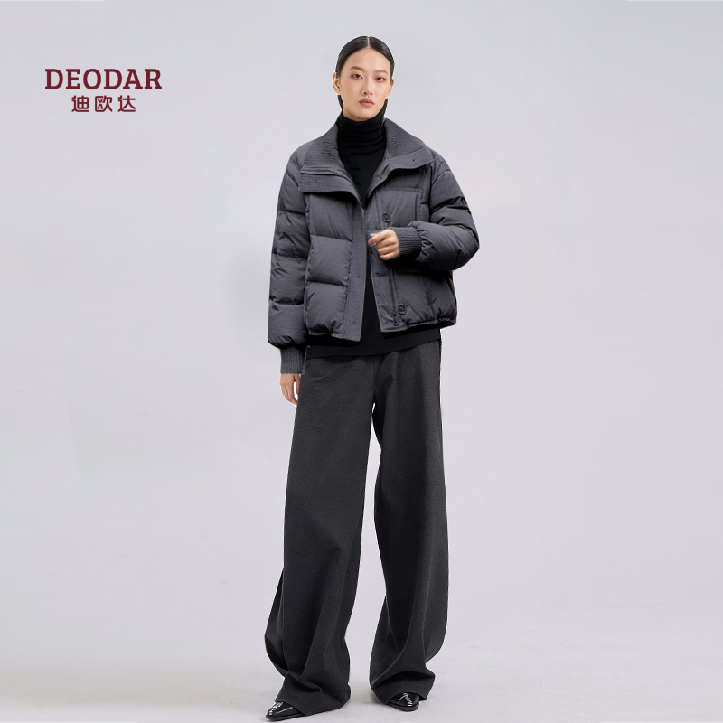 迪欧达高端羽绒服女短款2025冬季新款90白鸭绒轻盈保暖时尚外套